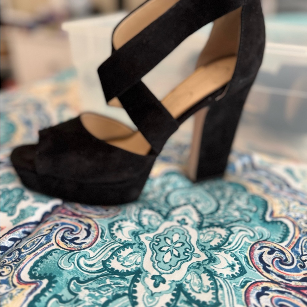 Elegant Black Platform Heels